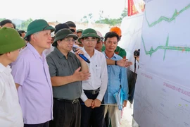 Đẩy mạnh kết nối giao thông để thu hút đầu tư vào cảng biển