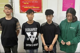 Đà Nẵng: Giữa ban ngày chặn đường, trấn lột tài sản của học sinh