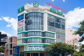 Đà Nẵng: Khởi tố 7 bị can liên quan 2 phòng khám đa khoa