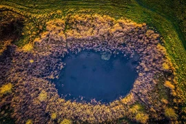 Ngây ngất với những thiên đường màu sắc sặc sỡ trên trái đất