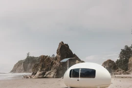 Bí ẩn bên trong ngôi nhà 6m2 hình trứng, dùng năng lượng mặt trời