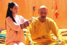 'Bàn tay ngầm' trong công cuộc 'mang thai rồng' của phi tần nhà Thanh