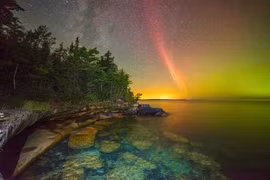 Những hiện tượng thiên nhiên bí ẩn đẹp nhất năm 2015 