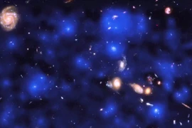 Sửng sốt những đám mây hưng thịnh đầu tiên trong vũ trụ 