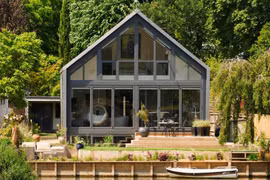 Điểm nhà chống lũ “nhập khẩu” vừa đẹp vừa hợp Việt Nam