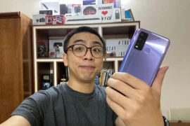 Những reviewer công nghệ đầu tiên trải nghiệm vivo Y50 nhận xét gì?