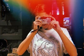 6 app chỉnh màu ảnh film trên điện thoại đẹp không thua máy xịn 