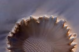 Chùm ảnh sao Hỏa ấn tượng chụp bởi vệ tinh NASA (2)