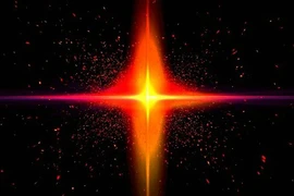 Sao lạ bất ngờ lấp lánh sau chu kỳ 18 tháng