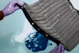 5 thứ tuyệt vời tái tạo từ rác thải nhựa nhưng ít người biết