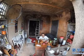 “Quái nhân” Trung Quốc đào hầm làm nhà 6 năm ròng rã 