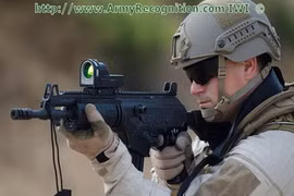 Tìm hiểu khẩu súng hiện đại Israel mà Việt Nam sản xuất