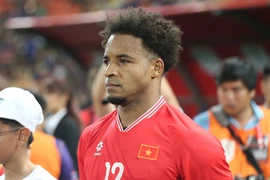 Được tặng ô tô, Nguyễn Xuân Son phải nộp bao nhiều tiền thuế?