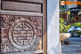 Bí mật lịch sử của ngôi chùa lạ lùng trên phố Hàng Lược