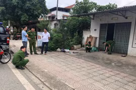 Can vợ chồng cãi nhau, chiến sĩ cảnh sát 113 bị chém bị thương 