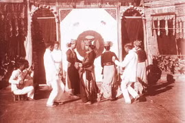 Ảnh độc về lễ hội mùa xuân ở Lai Châu thập niên 1920