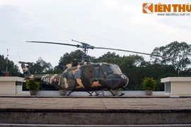 Soi chiếc trực thăng của Tổng thống Thiệu ở Dinh Độc Lập 