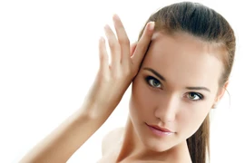 Phụ nữ có 3 đặc điểm này trên mặt sẽ hạnh phúc trong hôn nhân 