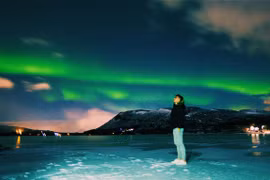 Săn Bắc Cực Quang hốt hình sống ảo đẹp như một giấc mơ