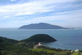 Chuyện ít biết về Vũng Chùa - Đảo Yến... Đại tướng an nghỉ