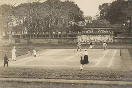 Những hình ảnh hiếm có về môn tennis hơn 1 thế kỷ trước ở Việt Nam