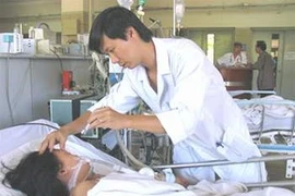 Sử dụng rượu thuốc không đúng là gặp họa