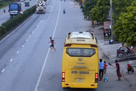 Tai nạn trên QL5: Không sửa chữa QL5 thì đừng thu phí nữa