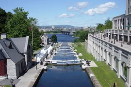 Kênh đào Rideau tuyệt đẹp - di sản thế giới tại Canada