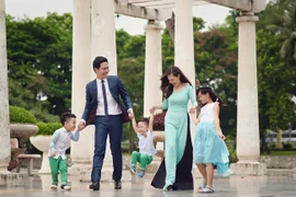 Bí quyết giữ lửa hôn nhân của các gia đình nổi tiếng showbiz Việt