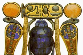 Hé lộ bí mật về bùa chú mạnh nhất của người Ai Cập cổ đại