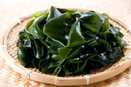 Da trắng mịn như gái Nhật với 5 loại mặt nạ tự làm từ tảo biển