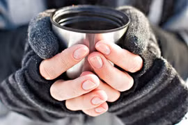 7 cách làm ấm tay chân lạnh trong mùa đông