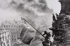 10 bức ảnh đen trắng gây sốc nhất trong lịch sử 