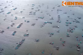 Đẹp ngất ngây vịnh Cam Ranh nhìn từ không trung