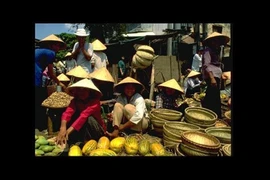 Ảnh hiếm về cuộc sống sôi động ở Việt Nam năm 1991