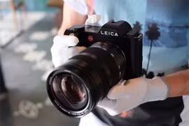 Trên tay máy ảnh Leica SL giá 300 triệu đồng