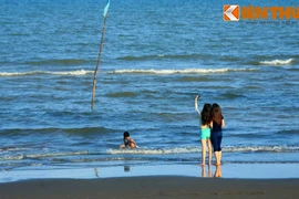 Lặng ngắm nét hoang sơ của bãi biển Ba Động