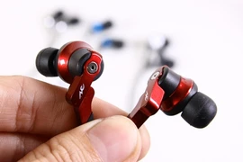  Cận cảnh loạt tai nghe Radius giá rẻ vừa bán tại Việt Nam