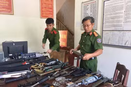 9X Đà Nẵng mua cả “kho” vũ khí đem về nhà bán kiếm lời