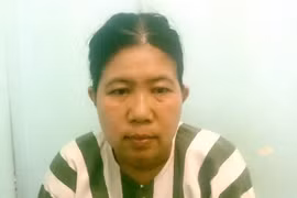 Bắt “nữ pháp sư” hô biến tiền, vàng… thành giấy vụn