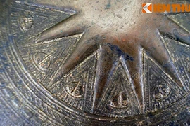 Soi từng mm trống đồng Đông Sơn đẹp nhất VN