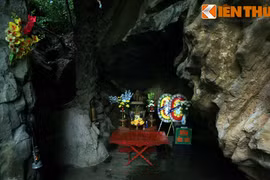 Những chuyện kỳ bí không thể lý giải ở hang Tám Cô