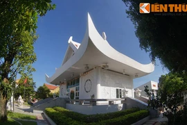 Ngắm ngôi chùa có kiến trúc độc lạ hiếm có ở Việt Nam 