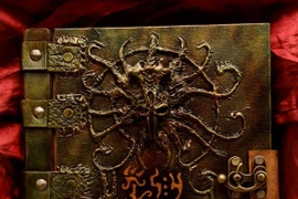 Cuốn sách cổ truyền cảm hứng cho hàng loạt phim kinh dị