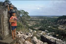 Ảnh độc danh thắng Ngũ Hành Sơn ở Đà Nẵng năm 1991