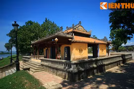 Khám phá nhà thủy tạ nổi tiếng nhất xứ Huế