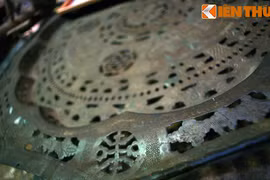 Cận cảnh những vũ khí săn voi của vua voi Ama Kông