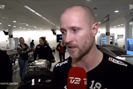 Người phụ nữ biến mất như ma trên sóng truyền hình trực tiếp