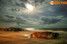 Bãi đá nổi tiếng linh thiêng ở Mũi Né có gì đặc biệt? 