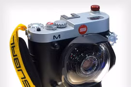 Soi bộ “đồ lặn” trị giá 6.100 USD cho máy ảnh Leica